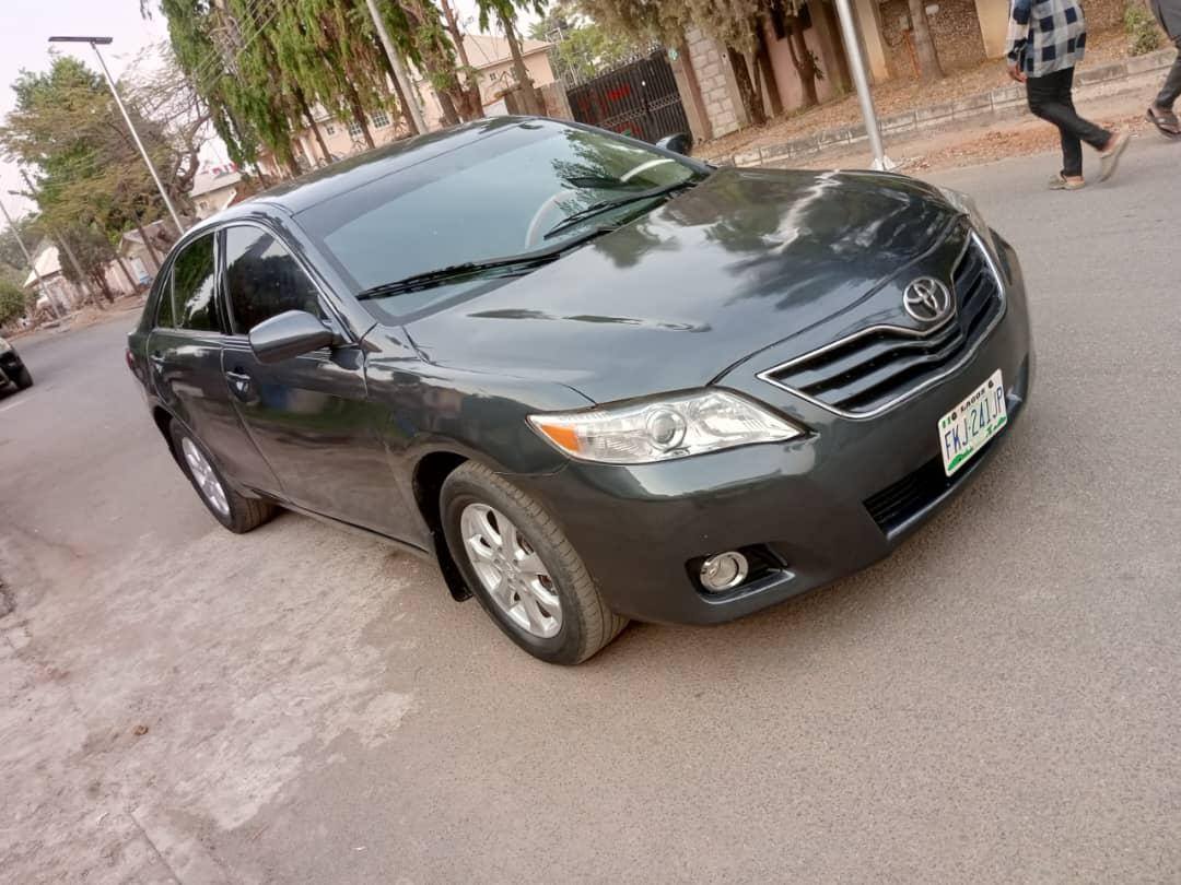 A picture of  Very Clean 2011 Toyota Camry muscle with super sound