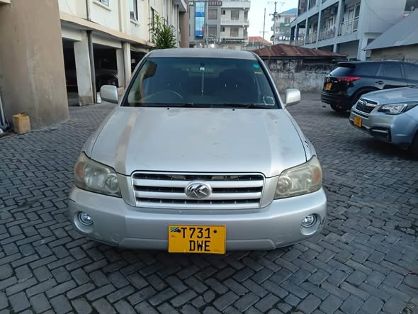 A picture of TOYOTA KLUGER 0714058883