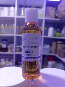 A picture of Red raspberry oil