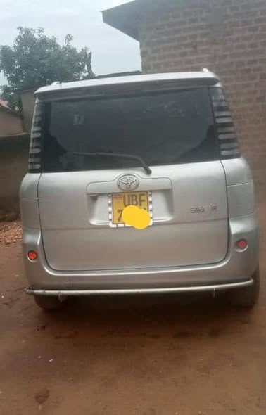 A picture of TOYOTA SIENTER