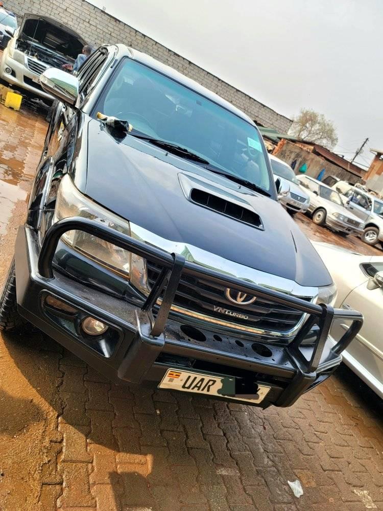 used toyota hilux