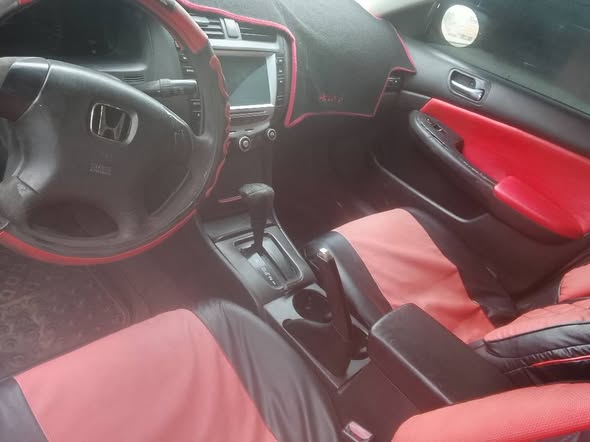 A picture of Excellent Honda EOD with AC in perfect condition 2 3m
