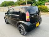 A picture of Toyota passo
