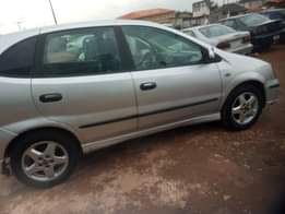 A picture of Nissan Tino automatic transmission untouched engine and gear only ac