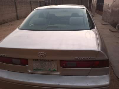 A picture of Toyota Camry pencil light