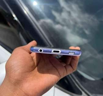 A picture of Samsung A52 128GB 6GB
