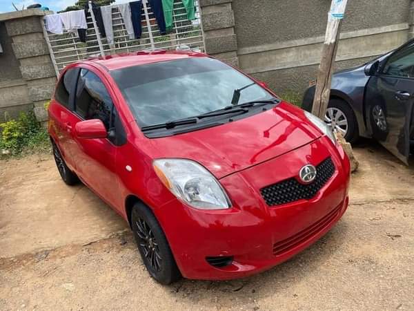 A picture of 2006 TOYOTA YARIS FOR SALE and everything is working perfectly