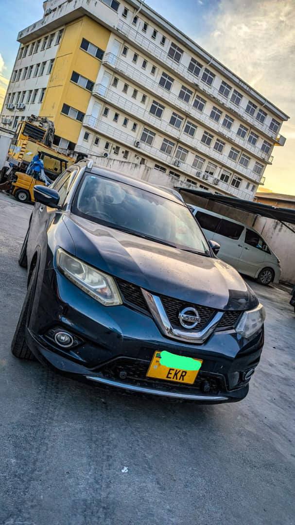 A picture of NISSAN XTRAIL NEW