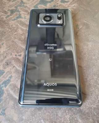 A picture of Aquos R6