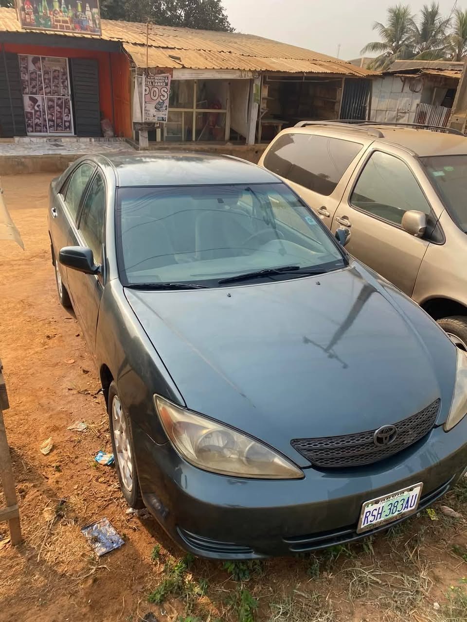 A picture of Camry