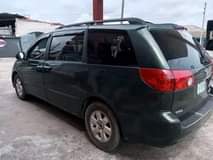 A picture of Fast deal 2006 Toyota sienna available for inspection Gear Ac