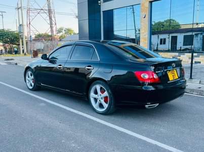 A picture of Toyota Mark x