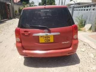 A picture of  TOYOTA_RAUM_0620356906