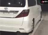 A picture of Toyota Alphard