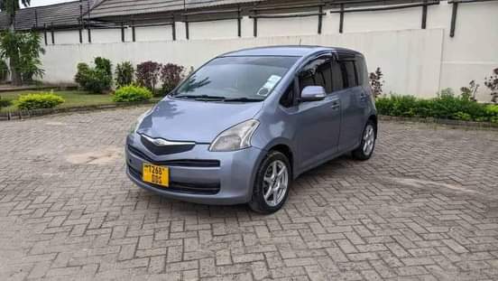 A picture of Toyota Ractis