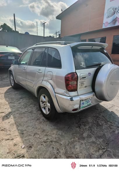 A picture of Sharp first body 2005 rav4