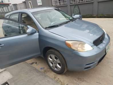 A picture of Toyota matrix 2005 model Partially first body Engine gear and