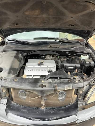 A picture of Clean 2006 Lexus Rx330