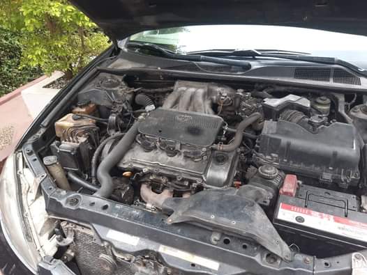 A picture of First body pan 04 camry AC Gear and engine perfect