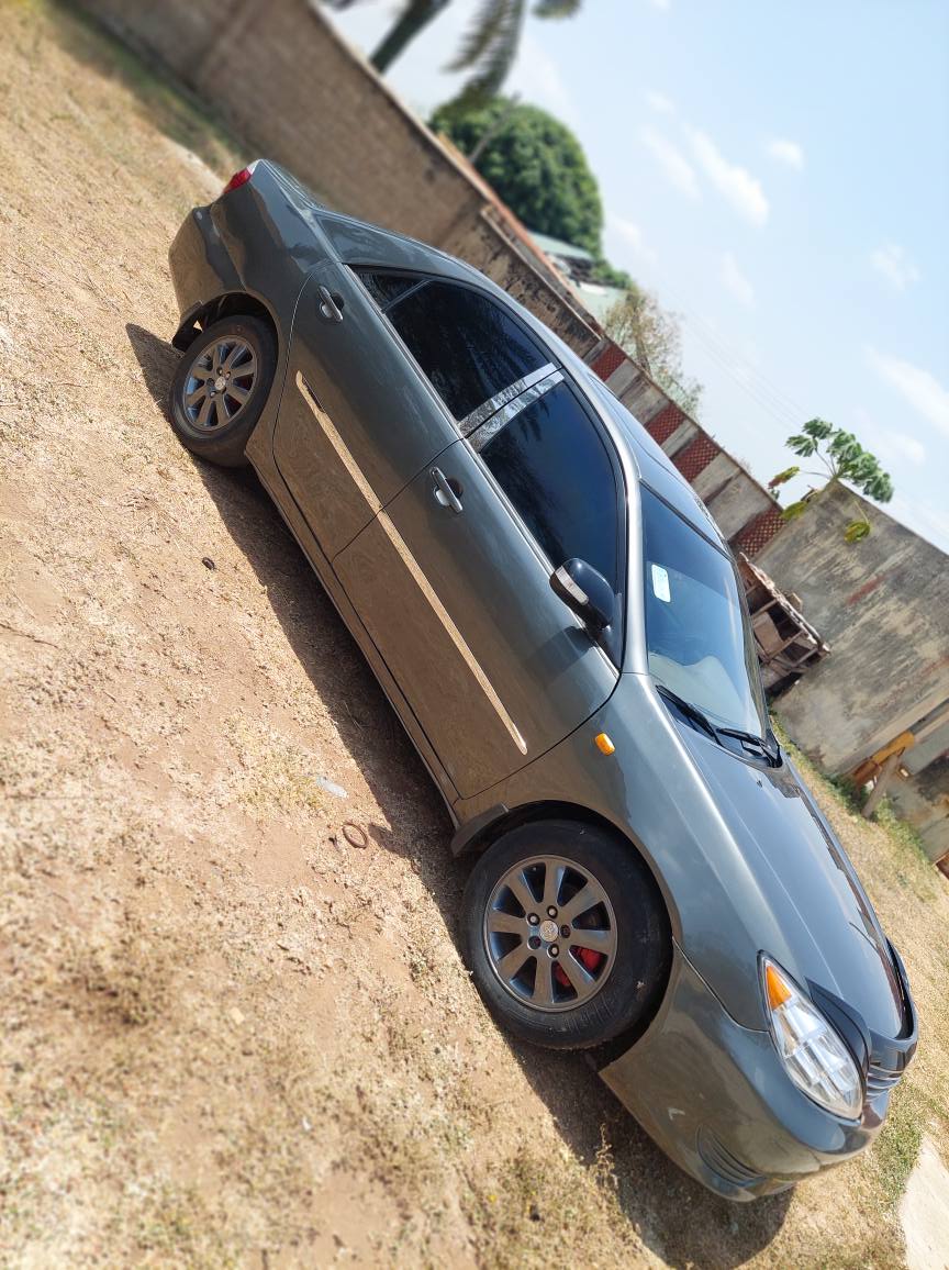 A picture of Toyota camry big dady