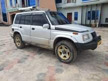 suzuki escudo