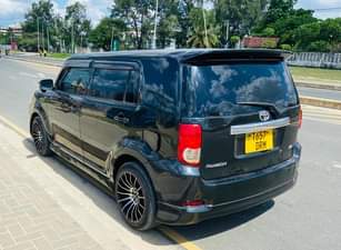 A picture of TOYOTA RUMION