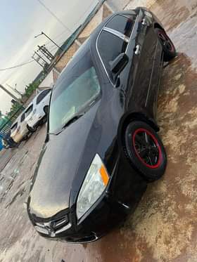 A picture of Honda Accord 2005 model Neatly Baked with everything working perfectly