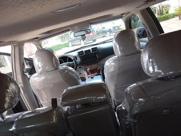 A picture of 2011 Toyota Highlander
