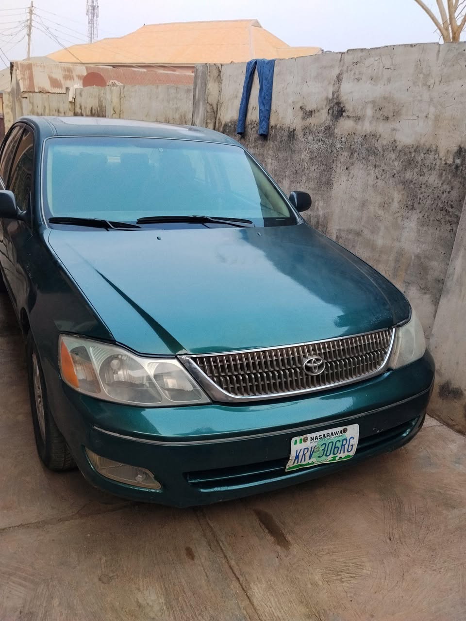 A picture of Toyota Avalon automatic gearbox