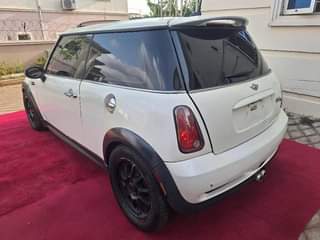 A picture of Mini Cooper Supercharged 06 Classic Edition. AUTOMATIC TRANSMISSION. Direct Belgium