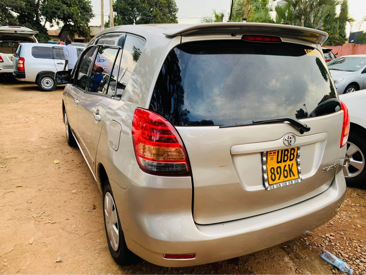 A picture of Toyota spacio