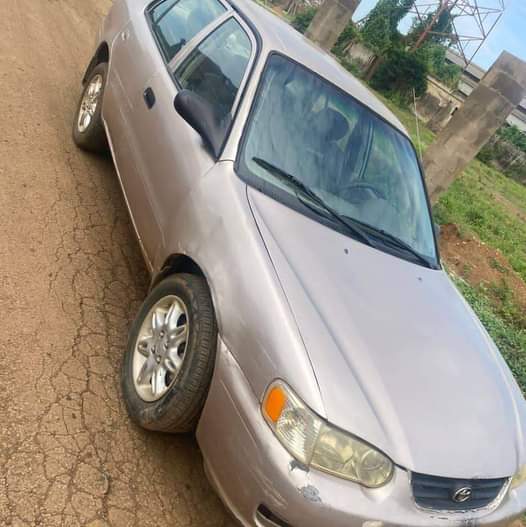 A picture of 2002 Toyota Corolla 08069525376