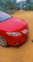 A picture of Clean Toyota spider Camry xLE With Android screen back and