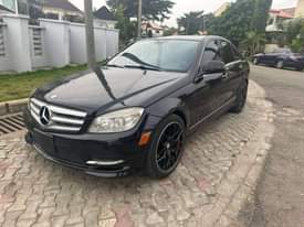 A picture of 2009 Mercedes Benz C350