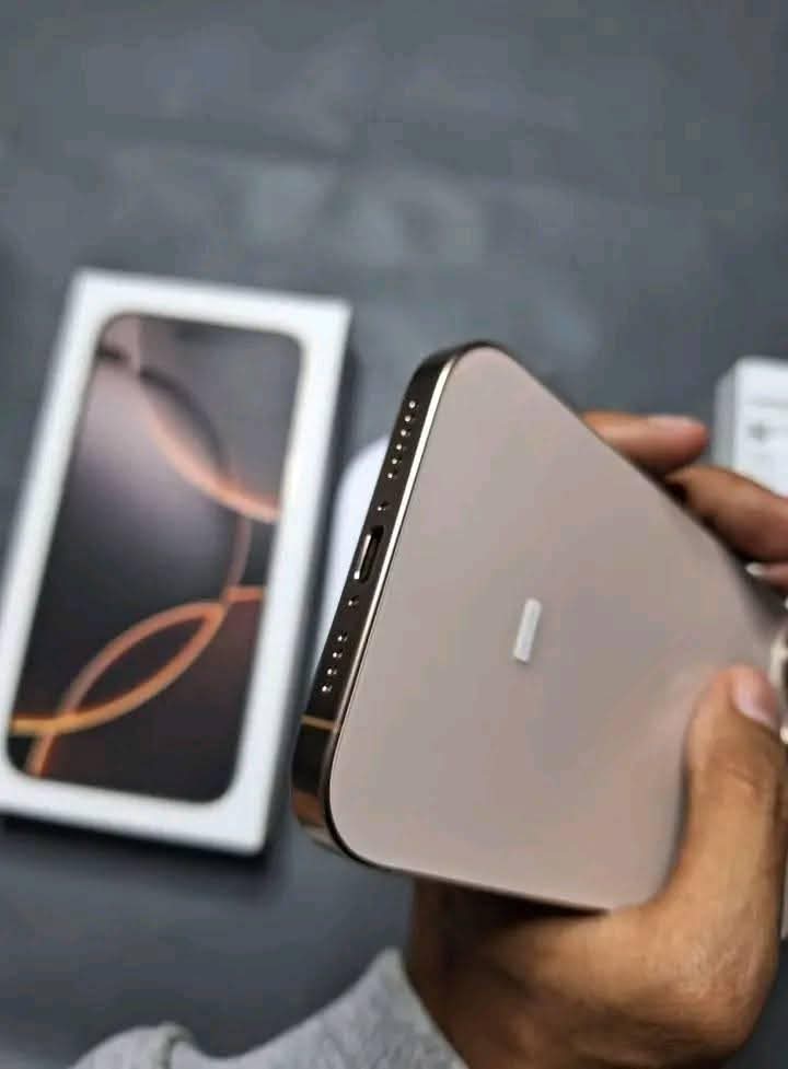 A picture of IPHONE 16 PRO MAX