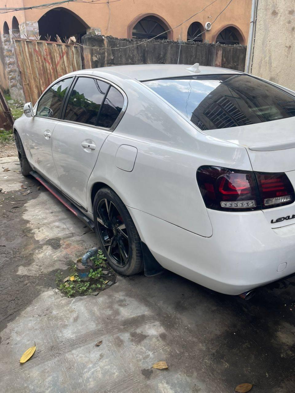 A picture of Lexus gs350