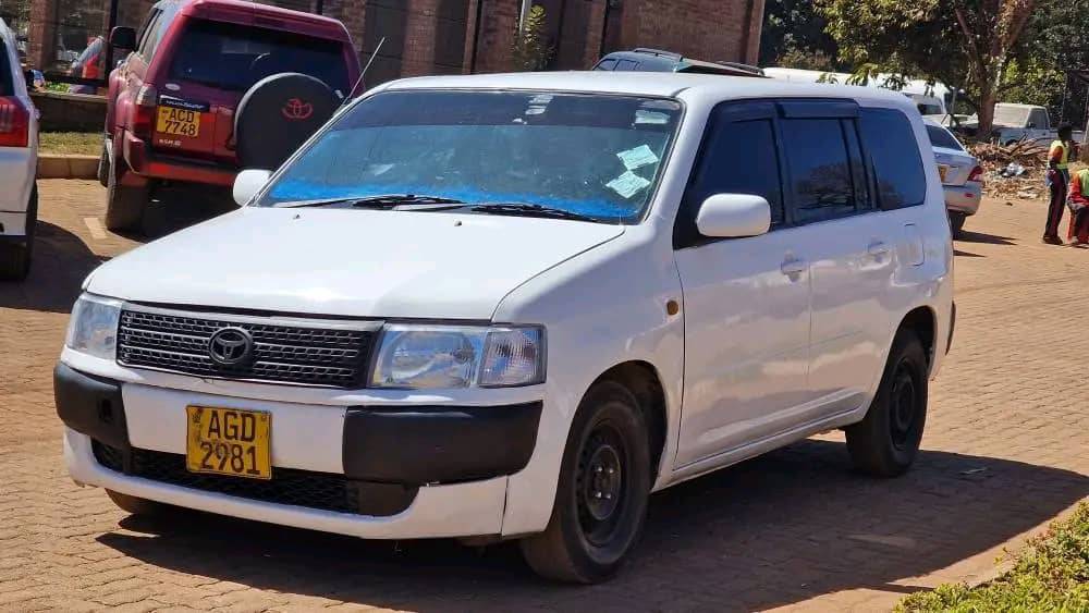 classifieds/cars toyota
