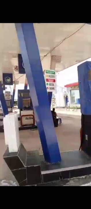A picture of Filling Station