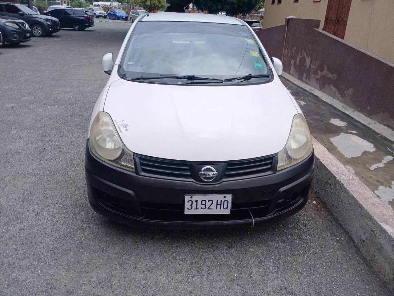 nissan ad wagon