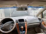 A picture of Lexus RX300