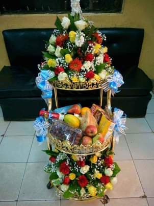 A picture of Gifts and hampers