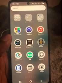 A picture of Samsung A 71 gb 128