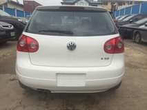 A picture of SERIOUS BUYERS ONLY Volkswagen Rabbit S golf 5 09model 2347063541986