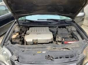 A picture of Awoof Toyota Avalon 2006 XLE Limited