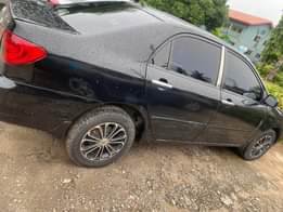 A picture of Toyota Corolla 04 Engine very very silent gear and ac