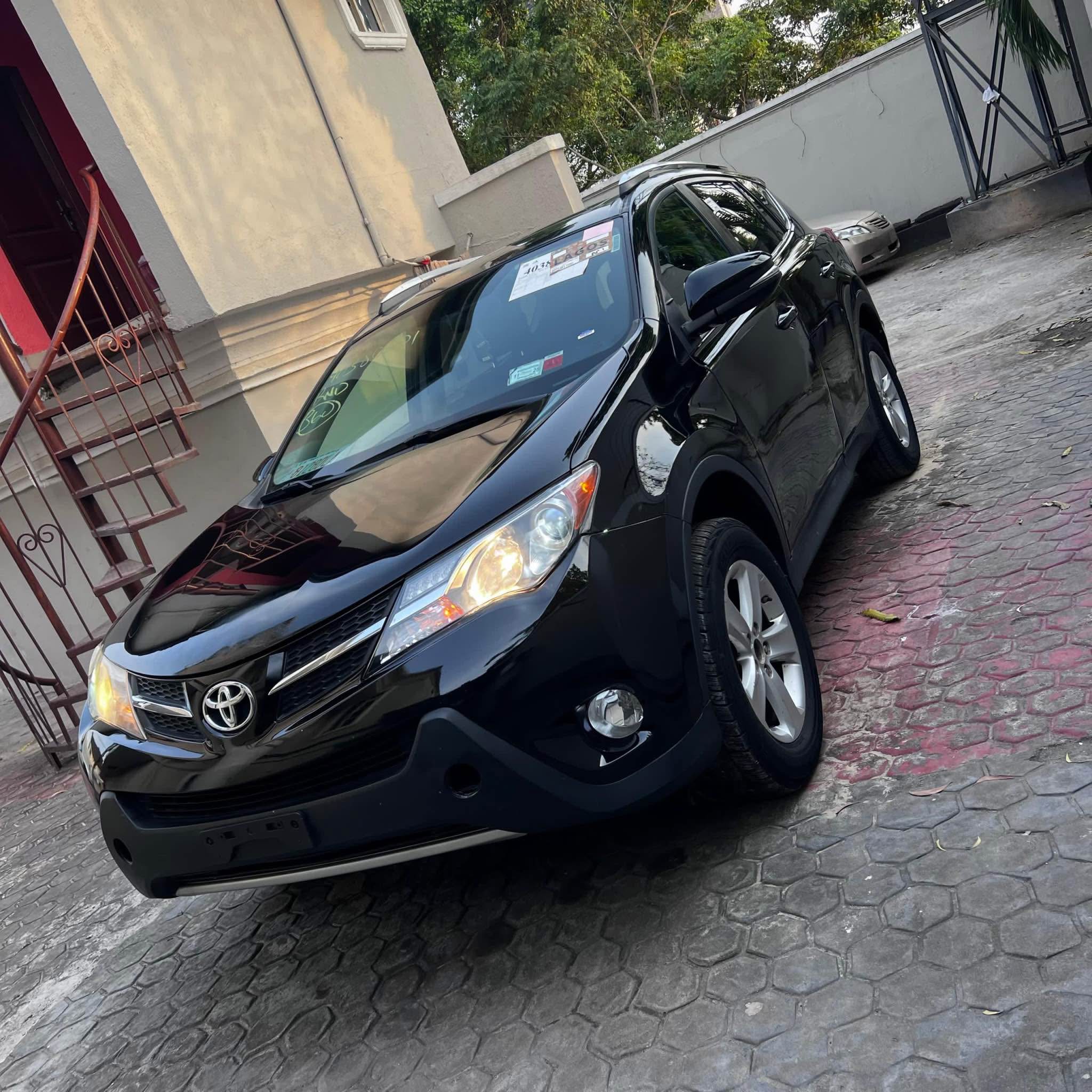 A picture of 2014 Toyota Rav 4