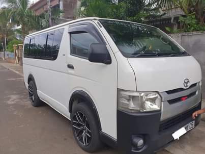used toyota hiace