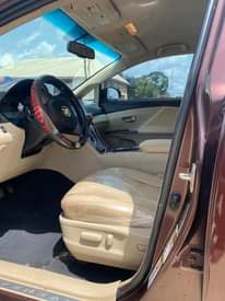 A picture of Toyota Venza 2010