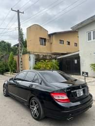 A picture of For sale Clean Unregistered 2010 Mercedes Benz C300 Foreign used