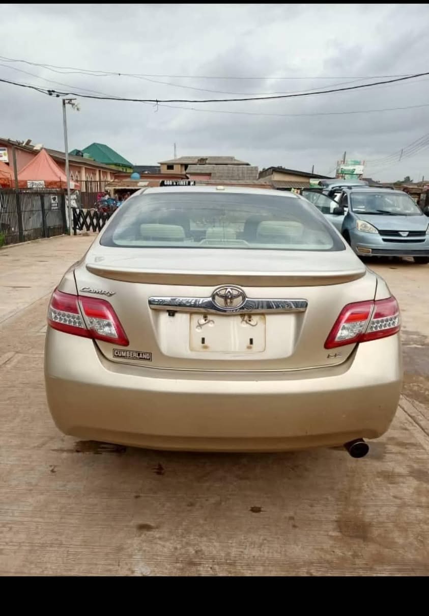 A picture of 2010 Toyota camry